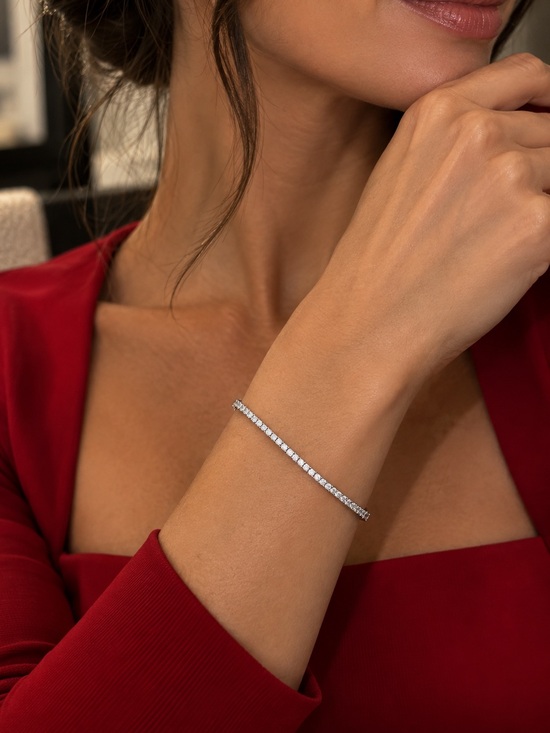 Neiman Marcus Jewelry - 18k 9.2ct Tennis Bracelet